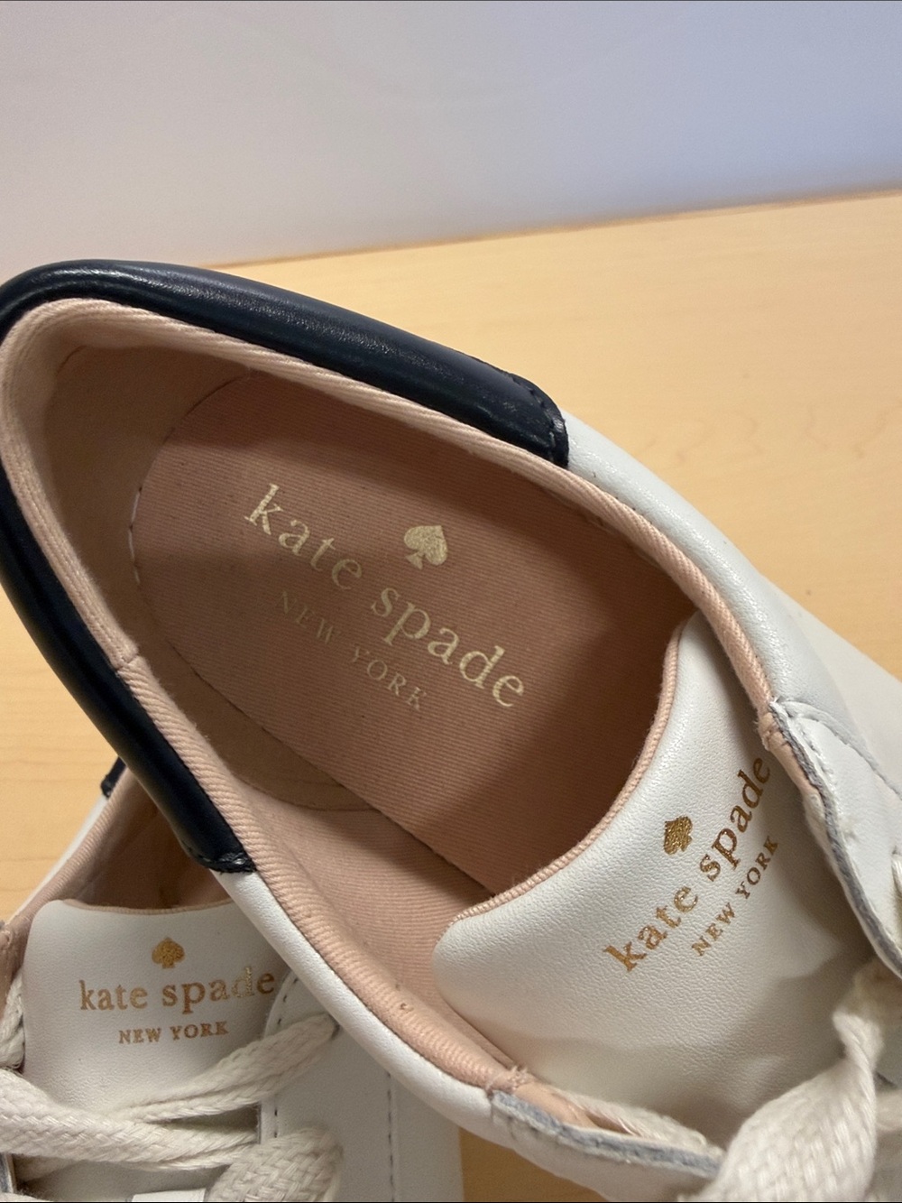 Kate Spade Alanna White Leather Sneakers Navy Accent Excellent Condition 8.5 - Picture 10 of 15